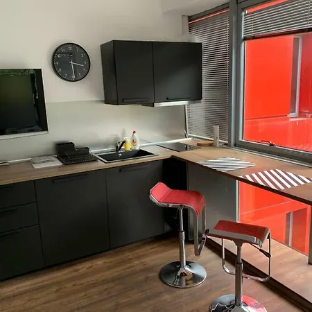 Lilia 3 Self-check In With Hot Water Despite Prevention In The Neighborhood, Food And Drink Shop Open Until 10 Pm And Free Parking Area Next Ot 24 Food And Drink Shop And Free Parking Area Apartamento *