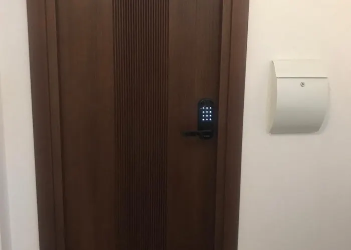 Lilia 3 Self-check In * Sofia